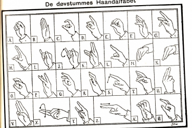 1920 Tegnet af Johannes Jørgensen for Centraludvalget til gavn for Døvstumme. (Døvstummerådet)